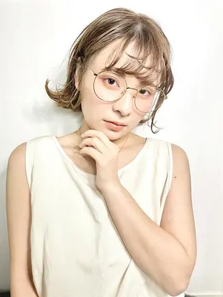 ショート 《インナーカラー》 YAMADAのヘアスタイル