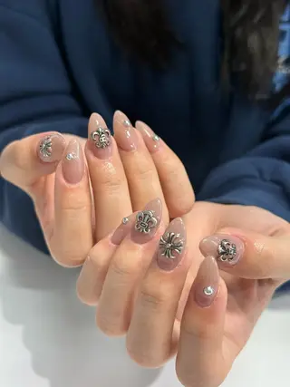 ネイル WOLTOKYO渋谷 yunaのネイルデザイン