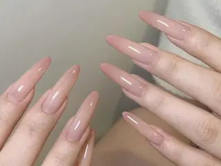ネイル nana 🤍のネイルデザイン