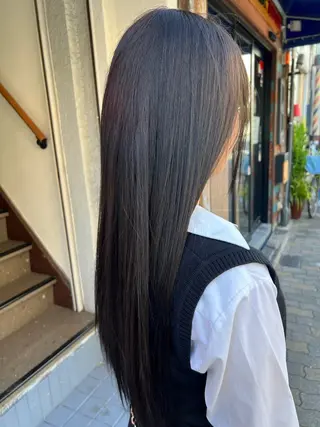 ロング カラー 家坂 佑のヘアスタイル
