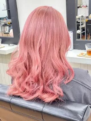 ロング カラー 青木 優歩のヘアスタイル