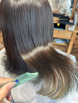 セミロング 西村 雪菜のヘアスタイル