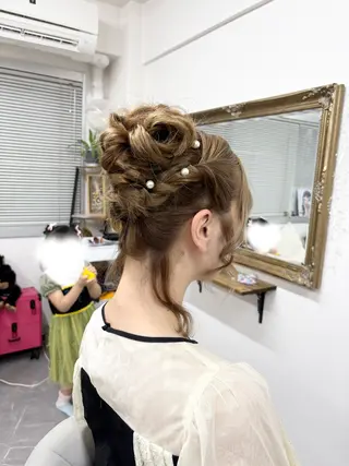 ヘアアレンジ ヘアサロン ミカヅキのヘアスタイル