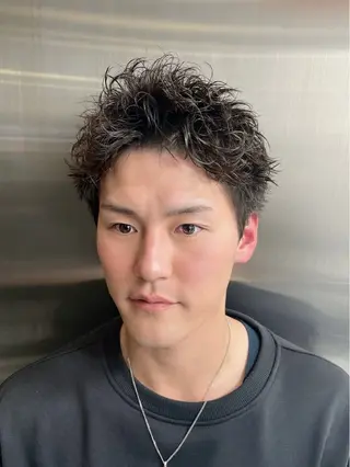 メンズ MIKA/カラー モデル募集中のヘアスタイル