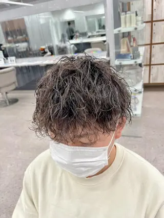 メンズ 京都河原町 メンズパーマ助川龍哉のヘアスタイル