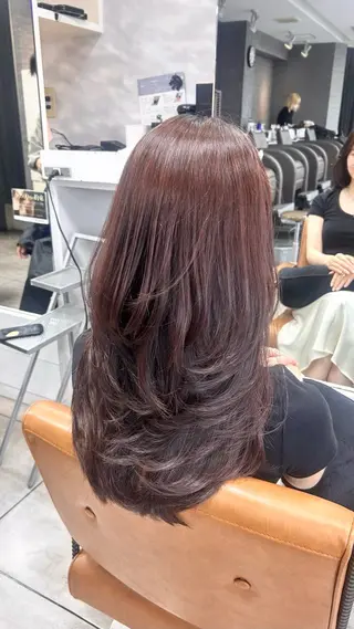 ロング レイヤー/艶髪カラー 森本くるみのヘアスタイル