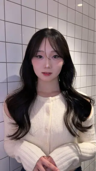 ミディアム カラー 韓国風レイヤー特化 美容師/リョウヤのヘアスタイル