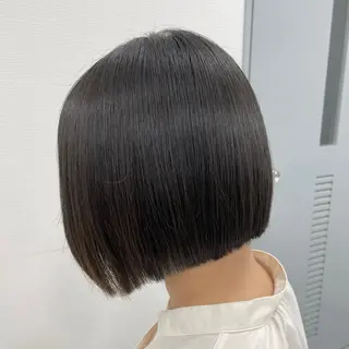 ショート カラー ヘアアレンジ 縮毛矯正🤍 ボブ/ HIKARIのヘアスタイル
