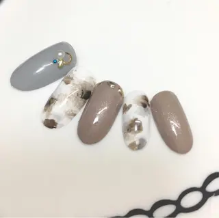 ネイル マツエク・マツパ フェリーチェ瑞江店 新山のネイルデザイン
