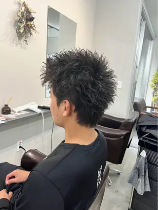 ショート 小林 真人のヘアスタイル