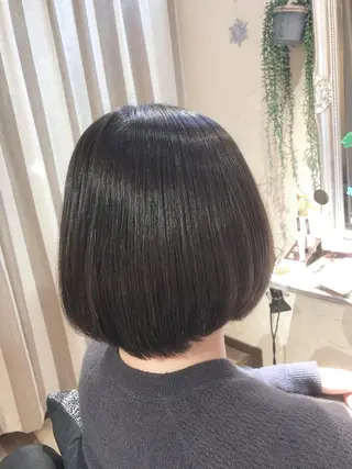 ショート 🌈20年目突入🎉 山口のヘアスタイル