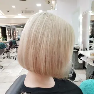 ショート ボブ・ロブ 福田 泰久✂️✨のヘアスタイル
