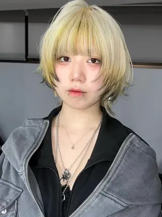 ショート ウルフ🦋顔まわり ❤︎ ͛MEIのヘアスタイル