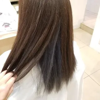 ロング カラー 山内 佐江子のヘアスタイル