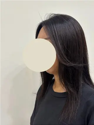 セミロング 加藤 優子のヘアスタイル