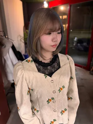ショート カラー 🧡梅田ハイトーン カラー🧡runaのヘアスタイル