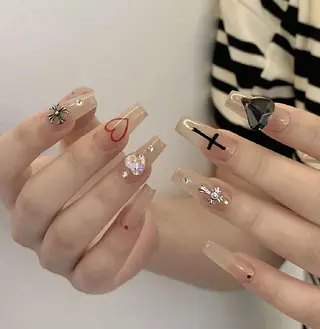 ネイル Queen‘s なんのネイルデザイン