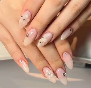 ネイル nailist chinatsu♡ʾのネイルデザイン