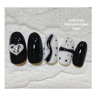 ミディアム ネイル 🐾enen style 🐾のネイルデザイン