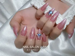 ネイル ネイルサロン ルミア Lumia 店長施術のネイルデザイン