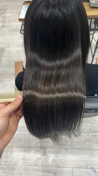 ロング 殿北 茉奈のヘアスタイル
