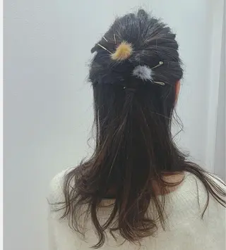 ロング ヘアアレンジ ミドウチ アヤカのヘアスタイル