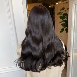 セミロング 佐藤 菜穂のヘアスタイル