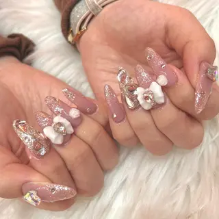 ネイル KIREIE Satomiのネイルデザイン