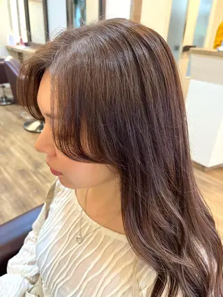 ロング 暖色*ベージュ *くらたあやかのヘアスタイル