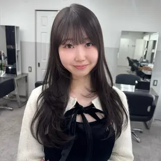 ロング カラー 🎀レイヤー×透明感 ×髪質改善🎀米田のヘアスタイル