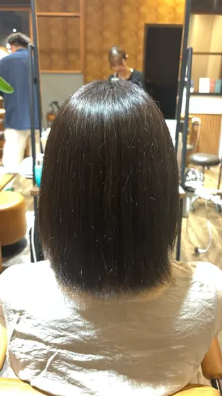 カラー 森田 桃華のヘアスタイル