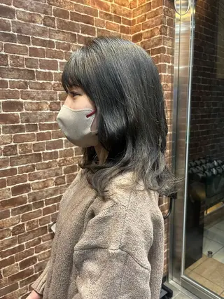 セミロング カラー パーマ ヘアアレンジ メンズ キッズ ネイル マツエク・マツパ アイブロウ 久木原 ゆりのヘアスタイル