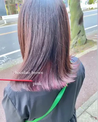 ミディアム カラー 塩澤 榛奈のヘアスタイル