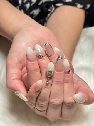 ネイル Ru _Baddiesのネイルデザイン