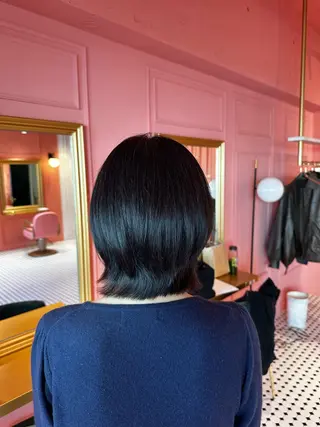 ミディアム 山田 麻海のヘアスタイル