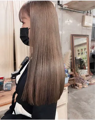 セミロング カラー 🎨デザイン🥇 美髪・艶髪　日暮千敬のヘアスタイル