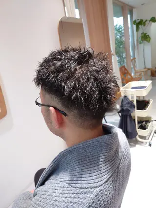 ショート ナカヤマ ヒロトのヘアスタイル
