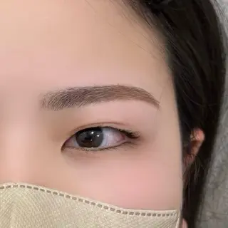 アイブロウ 山口 綾菜のマツエク・マツパデザイン
