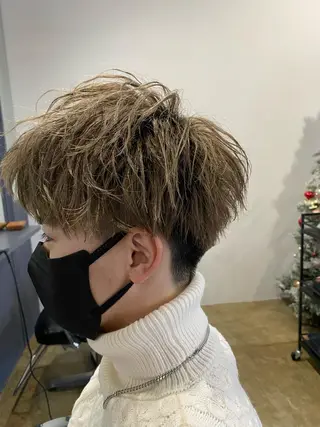 ショート カラー メンズ くせ毛多毛特化 高橋　淳のヘアスタイル