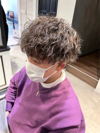 ミディアム パーマ メンズ TR付きカット無料✨ ✨いのうえもなみのヘアスタイル