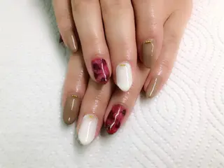 ネイル 坂田 杏里のネイルデザイン