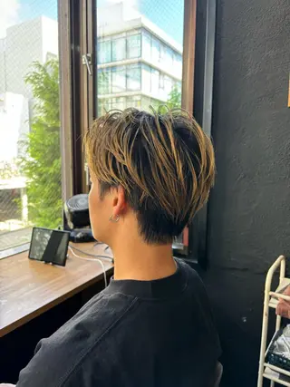 ショート メンズ 八巻媛香/ レディースカットのヘアスタイル