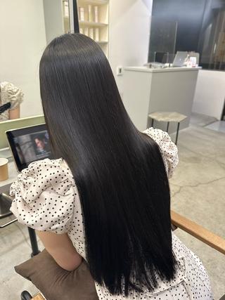 ロング パーマ ハイトーンカラー が絶対可愛い✨泰聖✨のヘアスタイル