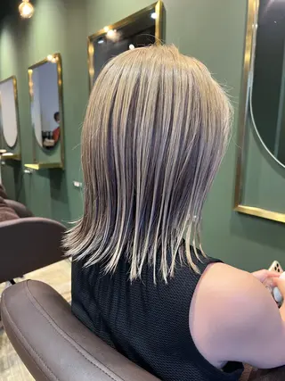 ミディアム カラー カラースペシャリスト しょう🧑🏼🎨のヘアスタイル