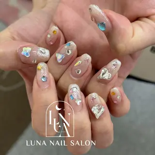 ネイル LUNA Nail salon💕のネイルデザイン