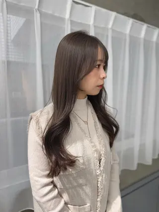 ロング sena⌇ベージュ⌇ ブリーチなしWカラーのヘアスタイル