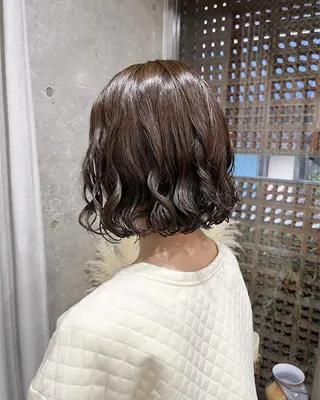 ミディアム カラー パーマ 表参道🌿赤み消し カラー/チナツのヘアスタイル