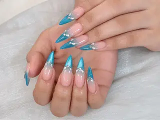 ネイル YMT__ Nailsのネイルデザイン