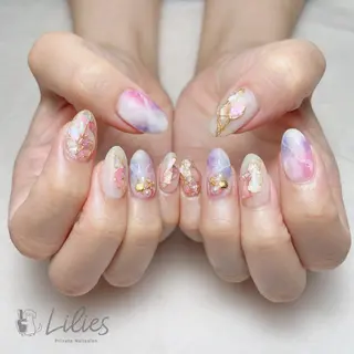 ネイル Nailsalon Liliesのネイルデザイン