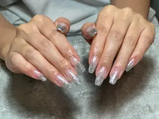 ネイル 渡辺 美稀のネイルデザイン